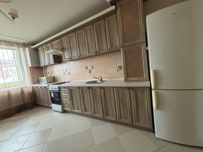 Квартира 1 кім. Оренда Коновальця ВЕЛМАРТ кільце Бандери - фото 1