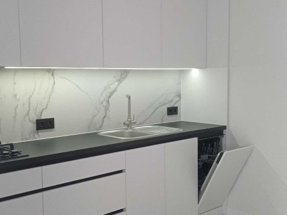 Сучасна 2 кімн.кв.Озерна+паркомісце. Хмельницкий