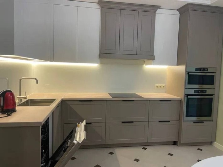 Оренда вул. Мазепи зразу біля парку - фото 1