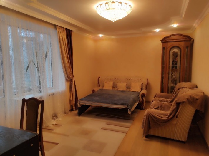 Оренда 2-к квартира Південно-західний, вулиця Інститутська - фото 1