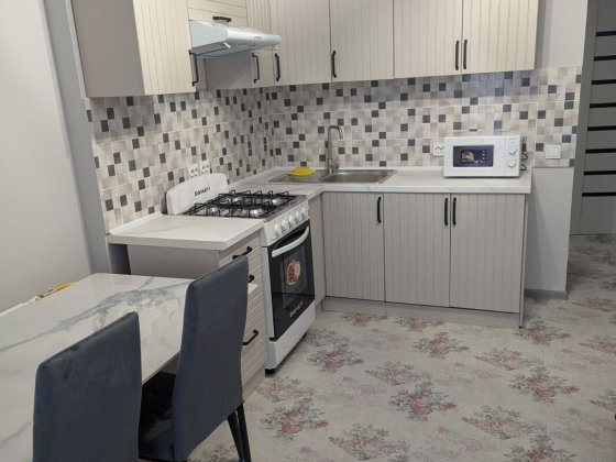 Здається в оренду в перше 1-кімнатна квартира Ивано-Франковск