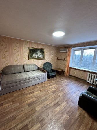 Оренда 2х кімн.квартири Крюків (світло не вимикають ) - фото 1