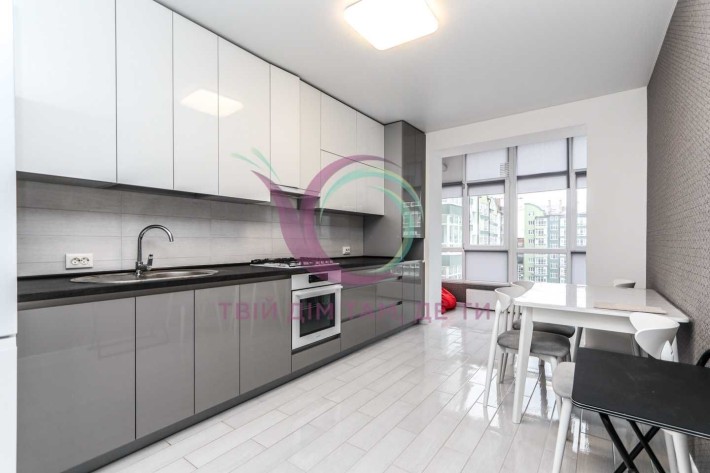 Оренда 1К квартири в центрі міста - фото 1