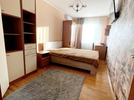 Оренда з є/рем.2кім.кондиціонер,Хоткевича,біля парку. Івано-Франківськ