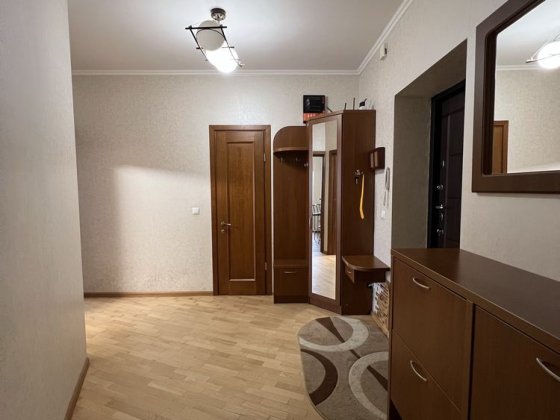 Оренда 3 кім 80м на 6 пов в обжитій новобудові Івано-Франківськ