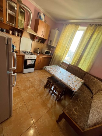 Здається в оренду 1-но кімнатна квартира в центрі міста - фото 1