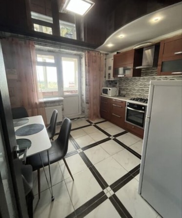 Оренда 1.5 новобудови на Озерній.Укомплектована усім.12000+кп - фото 1