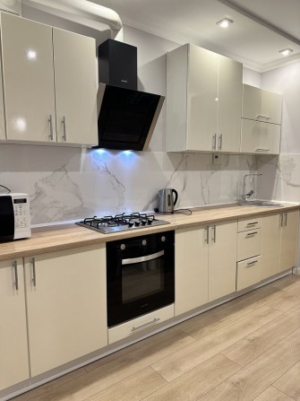 Уютная, чистая, красивая 1к квартира в ЖК Фаворит!Инвертор + аккум - фото 1