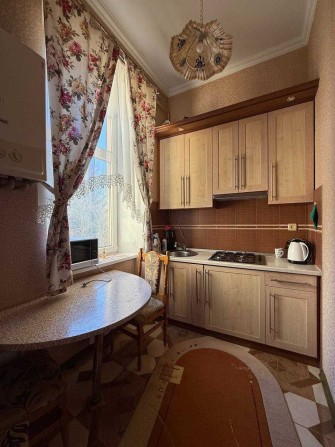 Оренда! 1 кім. вул. Коновальця 16. - фото 1