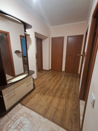 Здається гарна 2-ох кімнатна квартира на Пасічній - фото 1