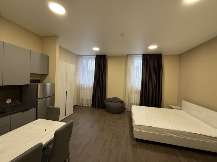 Однокімнатна квартира студія ( опалення у вартості) - фото 1