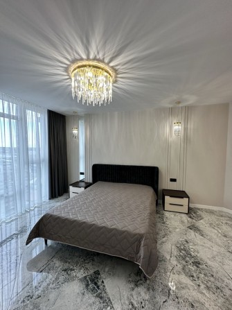 Оренда 2к новобудови з паркомісцем Kyiv Sky Київський майдан - фото 1