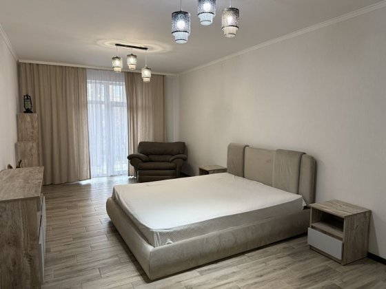 Оренда великогабаритної 1 кімнатної квартири в новобудові Луцк