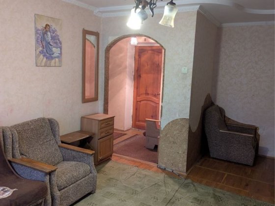 Оренда 1 кімнатної квартири 3 поверх р-н Відродження Луцк