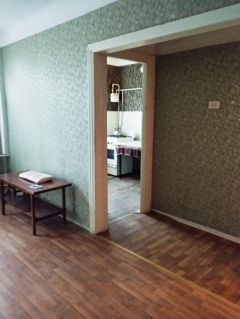 Сдам 2 комнатную квартиру - фото 1