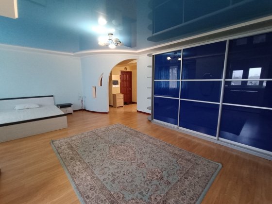 Оренда 2х кімнатної квартири вул Михайла Коцюбинського.Автономка Кривой Рог