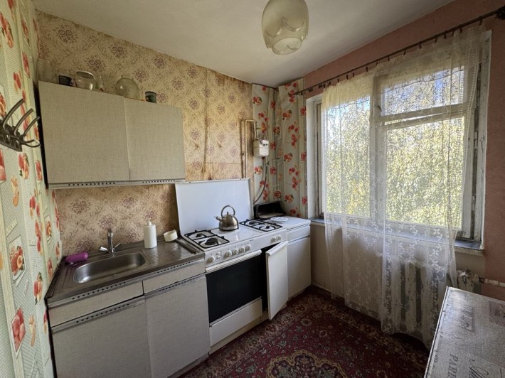 Оренда 3-кімнатноі квартири на Автовокзалі з технікою в жилому стані - фото 1