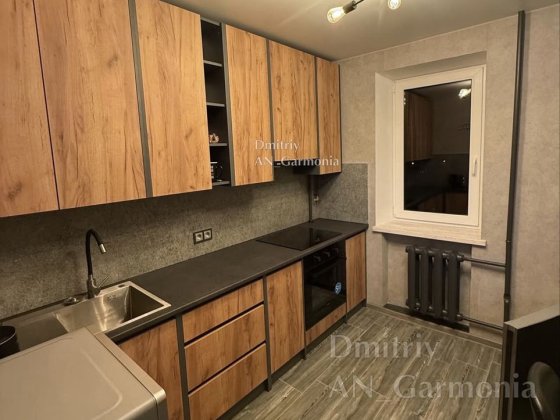 Институт Связи 1к Свободная 12000+к Полтава