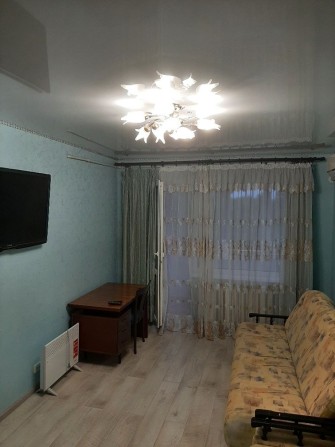 Сдаётся  2-х комнатная  на БМВ от хозяина. - фото 1