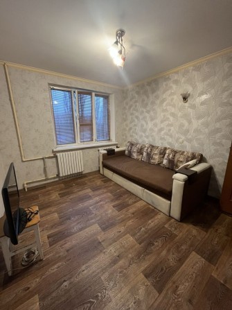 Оренда малогабаритної квартири на Половках. Свтіло є завжди. - фото 1