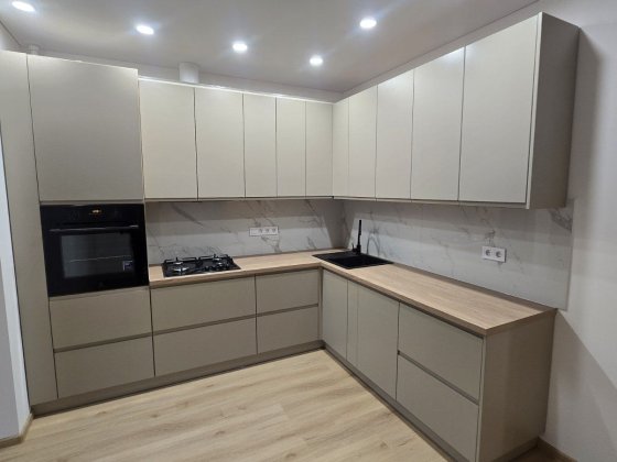 Оренда 1-кімнатної квартири в новобудові неподалік парку Івано-Франківськ