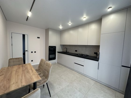 Оренда 1-кімнатноі квартри на Щасливому . ПЕРША ЗДАЧА Ровно