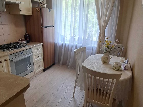 Здається 3к квартира Полтава