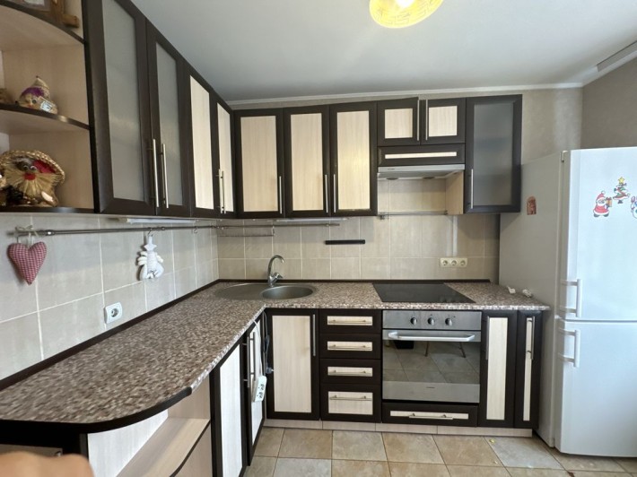 Свободна!Уютная однушка на леваде!Новострой! - фото 1