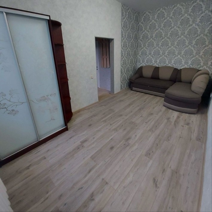 Котляревського поряд з Цум - фото 1