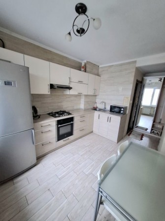 Оренда 3х.кв, 10 мкр - фото 1