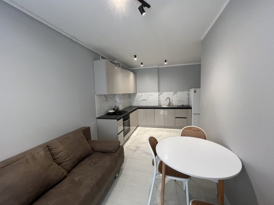 Оренда стильної "ОДНОДВУШКИ" в центрі! Ровно