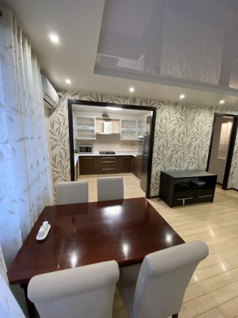 3 кімнатна квартира з АВТОНОМНИМ  ОПАЛЕННЯМ на Соц місті - фото 1