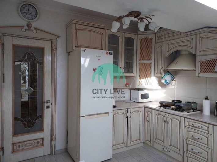 Оренда 2-кім кв. в самому центрі  міста, навпроти готелю "Надія" (М) - фото 1