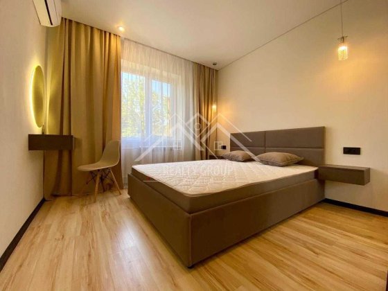 Оренда сучасної 2-х кімнатної квартири в центрі міста Кривой Рог