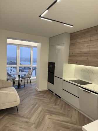 1-кімнатна з панорамою на озеро — перша здача! - фото 1