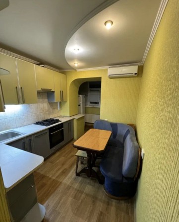 Здам двокімнатну квартиру з А/О - фото 1