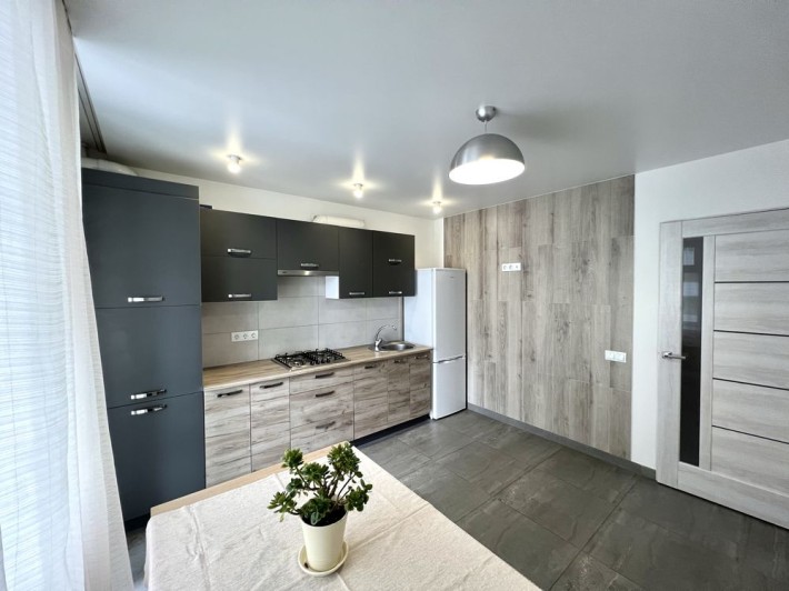 Оренда 1-кімнатної біля парку - фото 1