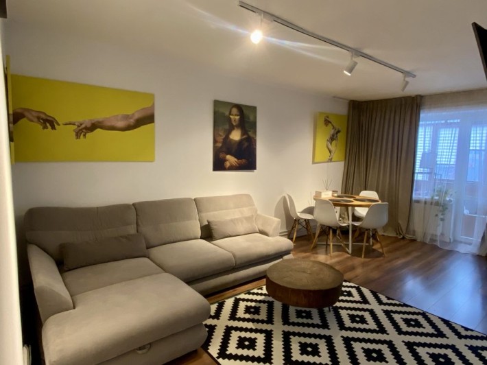 3-к квартира поруч з парком Шевченко. Вул.С.Петлюри 5а - фото 1