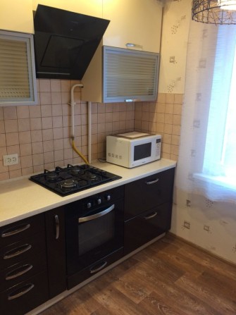 Здам 1-к біля площі Володимира Великого - фото 1