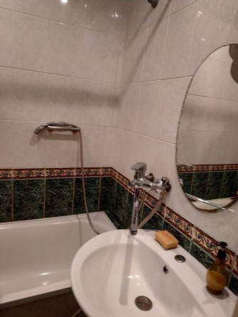 Мотель 3 кімнатна квартира - фото 1