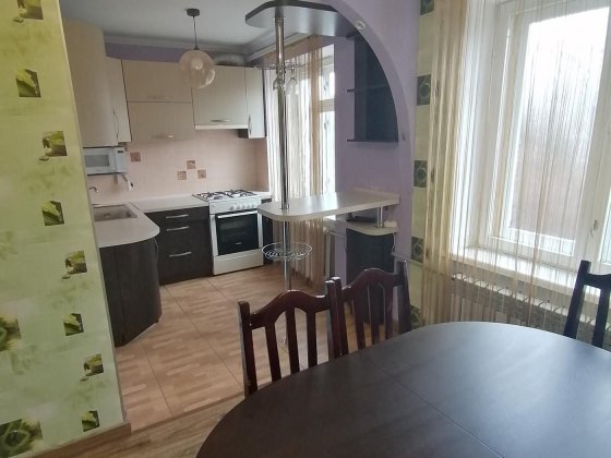 Оренда / Квартира / вул. Кн.Острозького, Ювілейний, Рівне Ровно