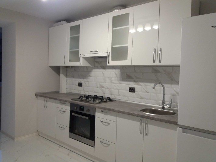 Оренда 1к квартири на Злуки з і/о, меблями,побутовою технікою. - фото 1