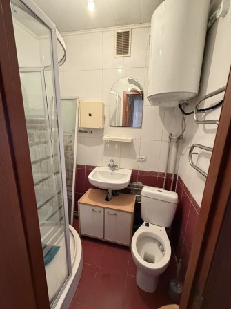 Здам в оренду 1 кімнатну квартиру на Ювілейному - фото 1