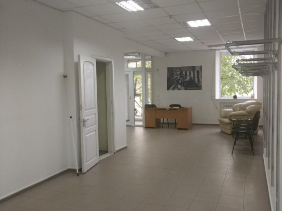 Після ремонту! Офіс/Магазин, вул.Димитрова, 49 (КТУ/Сільпо), 70 кв.м. Кривий Ріг