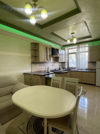 Здається елегантна 1-кімнатна квартира на вул. Бандери - фото 1