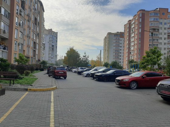 Оренда 2к квартири в новобудові з і/о, всім необхідним. Білогірська Тернопіль