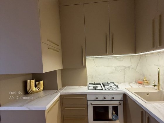 2-к Центр, Свет не отключают Полтава