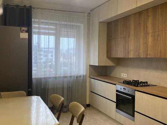 Довгострокова оренда 2-кім квартири ЖК На Щасливому Ровно