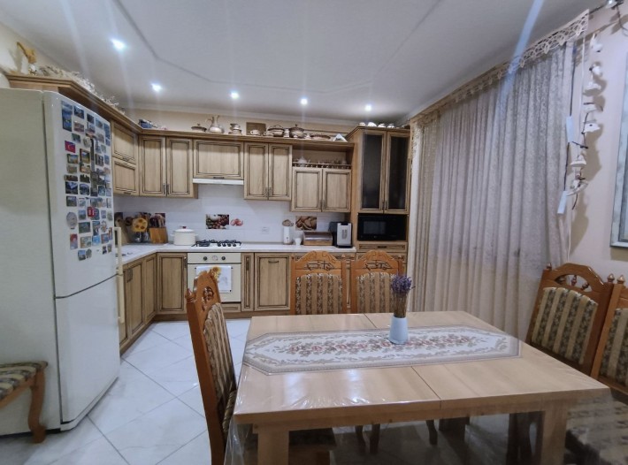 Оренда 2 км квартира Симоненка новобудова! - фото 1