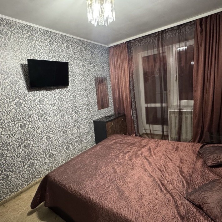 Мотель Залізна 42 + гараж для авто - фото 1